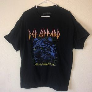 Def Lepard Black Graphic Band Tee